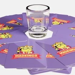 Mad Party Games MadKings - Drankspel - Kingsen - Kings Cup - Party Game - Incl. Shotglas & Grote Dobbelsteen -spellen-voor-volwassenen Verkoopwinkel 550x284 1
