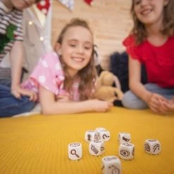 Zygomatic Board Game Studio Rory's Story Cubes Astro - Dobbelspel -spellen-voor-volwassenen Verkoopwinkel 550x366 15