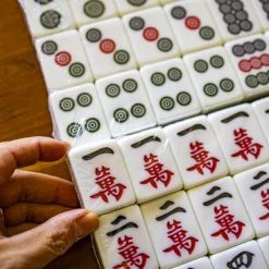 Merkloos Professioneel 42mm XXL Competitie Kwaliteit Mahjong Acryl Majiang Met Aluminium Doos 21 Merkloos Professioneel 42mm XXL Competitie Kwaliteit Mahjong Acryl Majiang Met Aluminium Doos -spellen-voor-volwassenen Verkoopwinkel 550x366 77