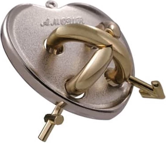 Gigamic Huzzle Cast Amour***** 1 Gigamic Huzzle Cast Amour*****