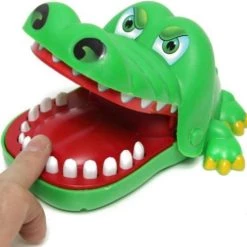 Furn4All Bijtende Krokodil - Kinderspel - Shotspel - Drankspel - Groene Krokodil