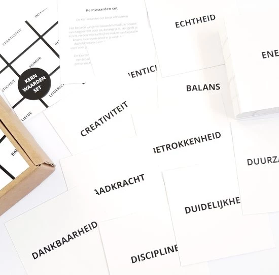 Liefsoppapier.nl Kernwaarden Set - Waarden Spel - Coachtool - Werkvorm - Liefs Op Papier 3 Liefsoppapier.nl Kernwaarden Set - Waarden Spel - Coachtool - Werkvorm - Liefs Op Papier - Afbeelding 3