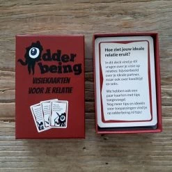 Odder Being - Visiekaarten Voor Je Relatie - 55 Kaarten - Vragen Voor Gesprekken, Coaching, Journaling, Vision Boarding 15 Odder Being - Visiekaarten Voor Je Relatie - 55 Kaarten - Vragen Voor Gesprekken, Coaching, Journaling, Vision Boarding -spellen-voor-volwassenen Verkoopwinkel 550x550 290