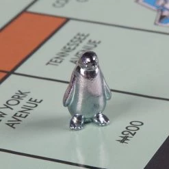 Monopoly Classic - Bordspel -spellen-voor-volwassenen Verkoopwinkel 550x550 301