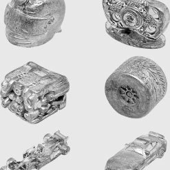 Hasbro Gaming Monopoly Mercedes AMG Petronas Formula One Team Third Edition. 11 Hasbro Gaming Monopoly Mercedes AMG Petronas Formula One Team Third Edition. -spellen-voor-volwassenen Verkoopwinkel 550x649 1