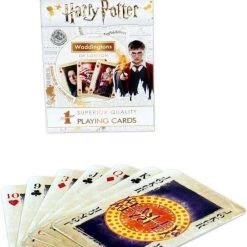 Winning Moves Harry Potter Speelkaarten 20 Winning Moves Harry Potter Speelkaarten -spellen-voor-volwassenen Verkoopwinkel 550x694